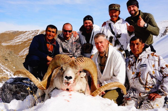 Hume Argali, 55 inch, Vern Swaren, November 2014 with Guides Chad Miller and Ben Stourac